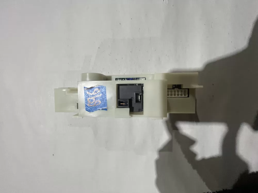 Frigidaire 2416091 Refrigerator Control Board AZ188071 | KM696