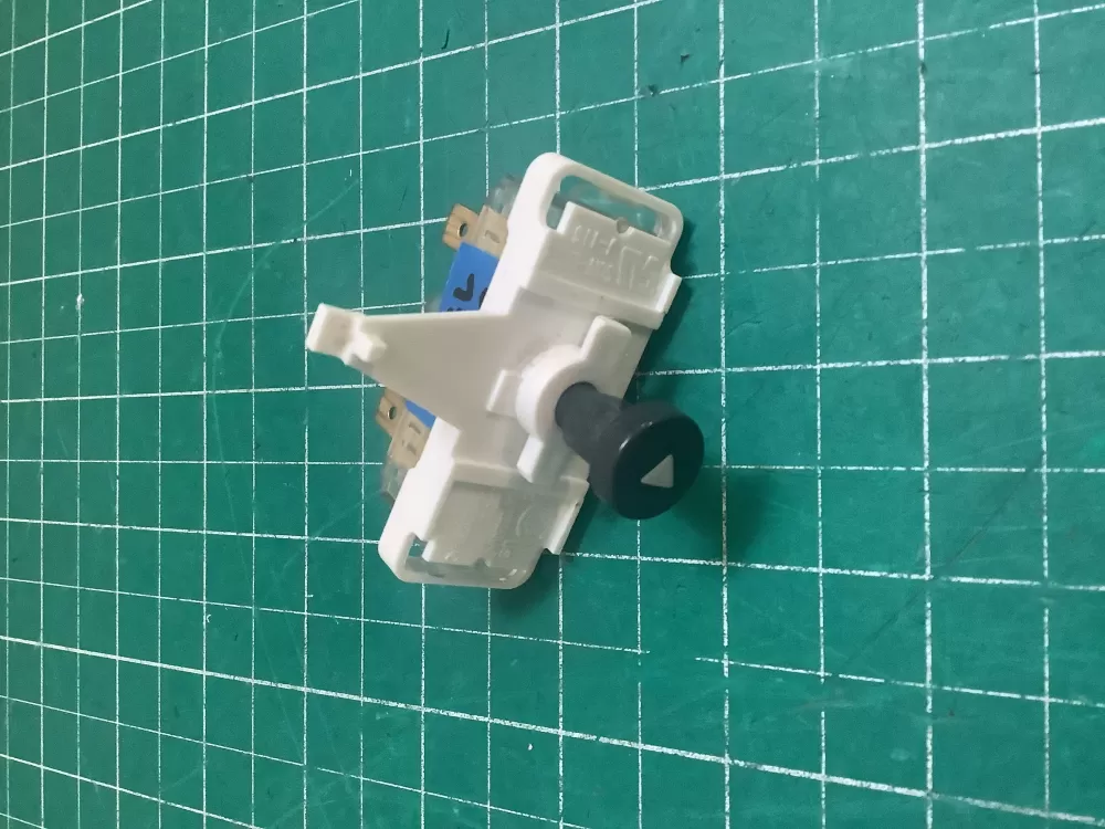GE 248C1146P001 WE4M416 AP4980900 WE4M367 Dryer Start Switch AZ220752 | SLA152