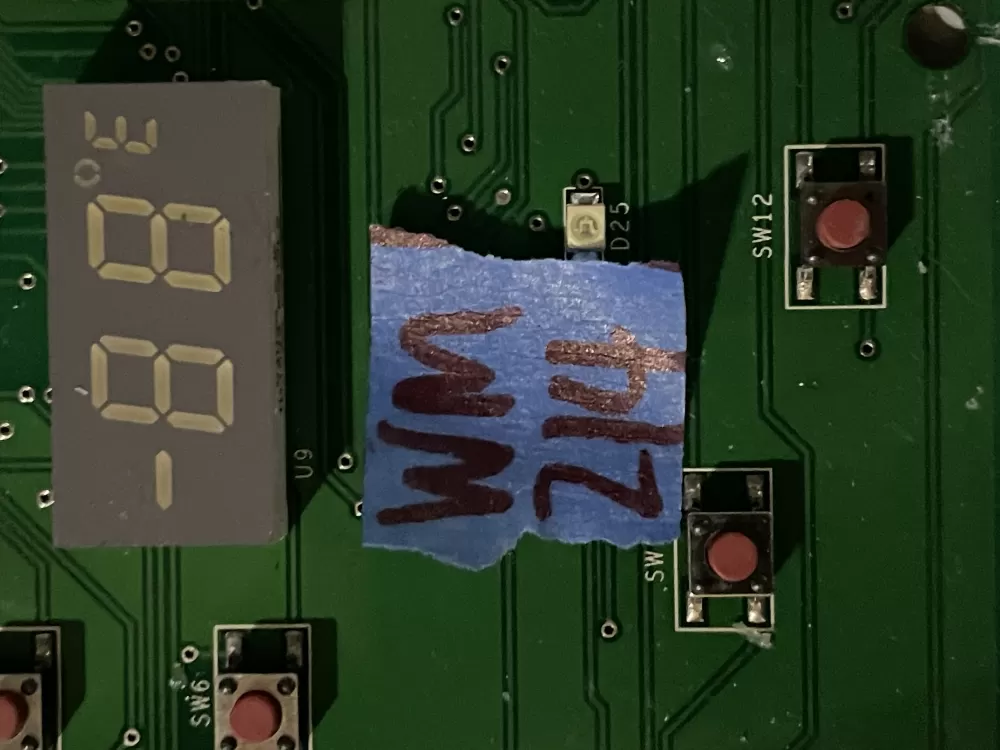 Whirlpool Frigidaire 241973704 Refrigerator Control Board AZ34729 | Wm214