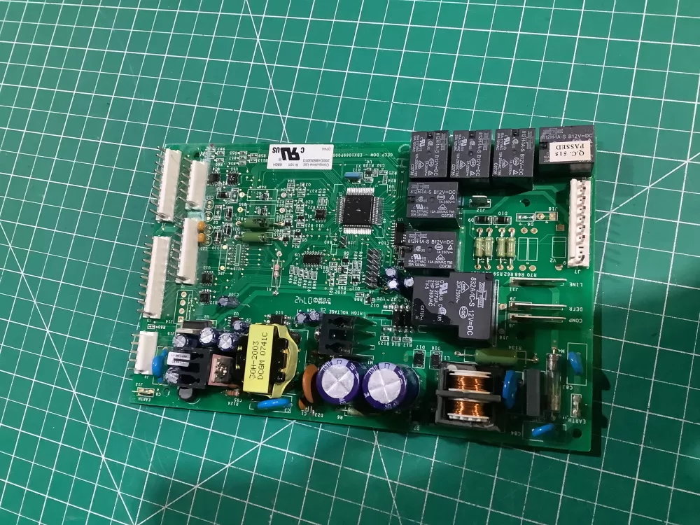 GE Hotpoint 200D4850G013 EBX1069P005 Refrigerator Control Board