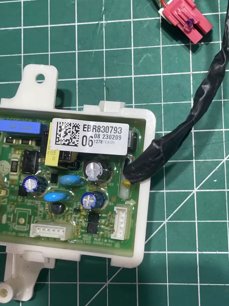 LG EBR83079306 Washer Control Board AZ153185 | KM1394