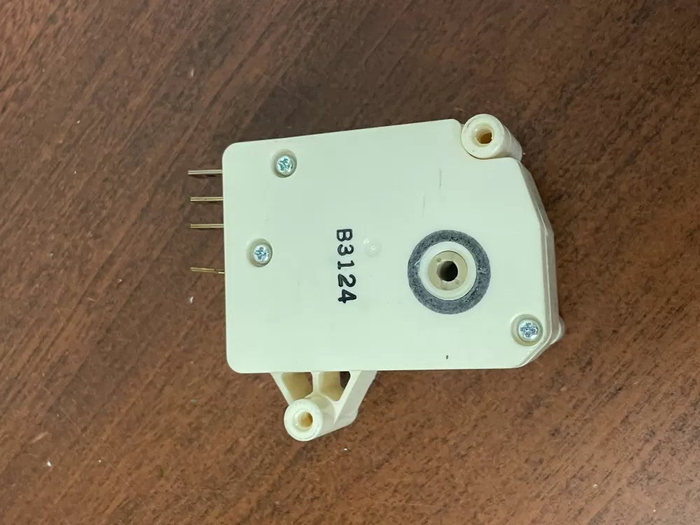 Frigidaire Kenmore 215846604 Refrigerator Defrost Timer AZ49546 | Wm1811