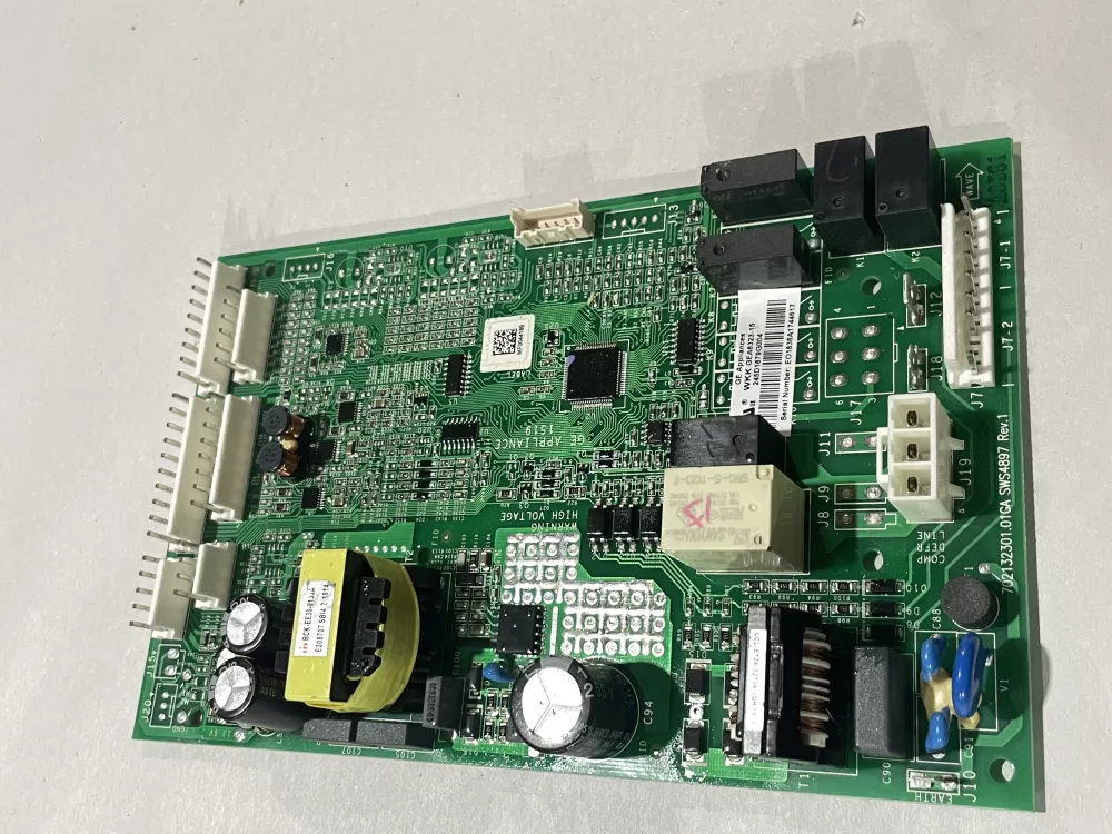 GE 245D1879G004 70213230101GA Refrigerator Control Board