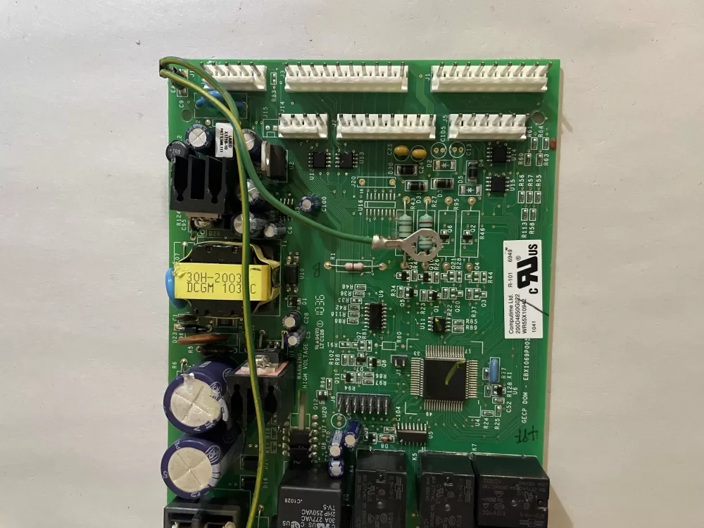 GE 200D6221G028 EBX1110P002 Refrigerator Control Board AZ161136 | KM169