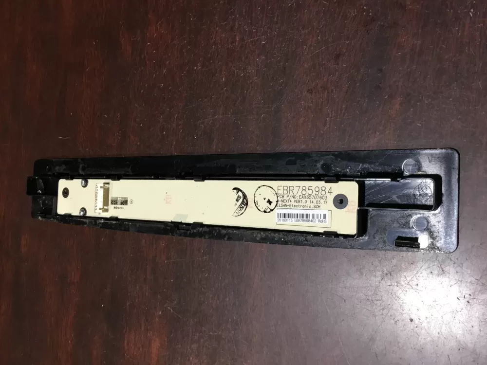 LG REFRIGERATOR CONTROL/DISPLAY BOARD PART # EBR78598402 AZ64743 | NR2097