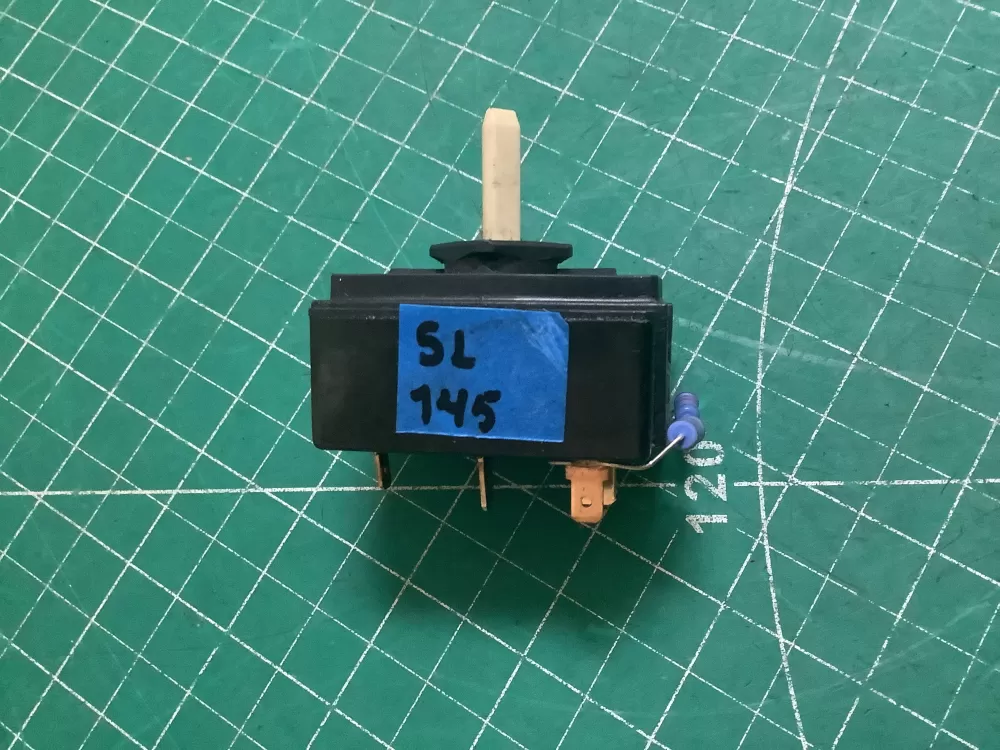 Maytag Whirlpool 8578352 Dryer Temperature Switch AZ220672 | SLA145