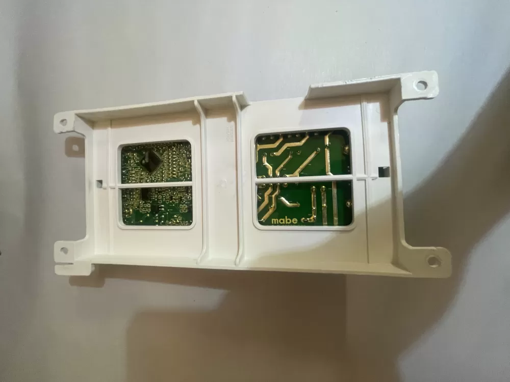 GE Hotpoint WCC101K Washer Control Board AZ191293 | KM2552