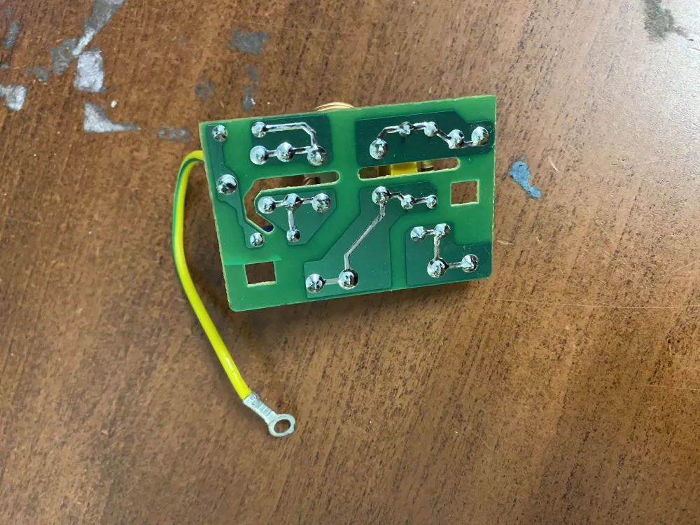 Frigidaire 20140508 Microwave Control Board Noise Filter AZ98568 | BK1692