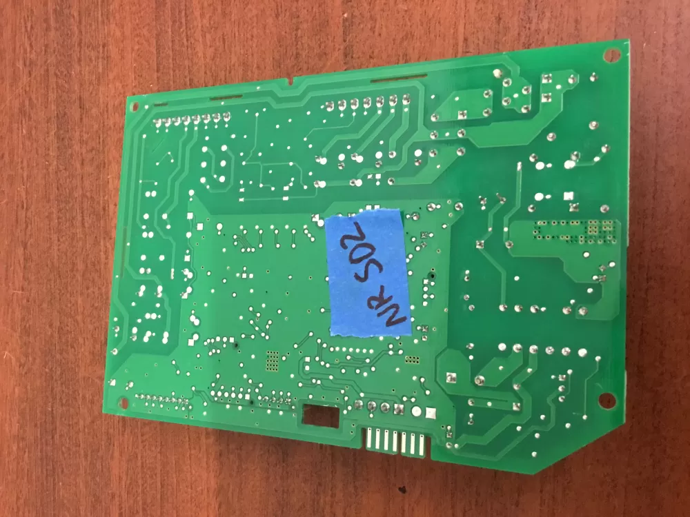 Whirlpool Maytag W10547719 Refrigerator Control Board AZ34888 | NR502