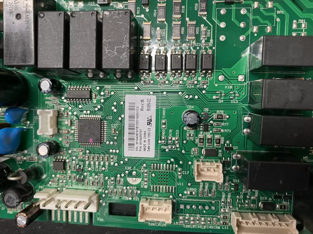 Whirlpool Maytag Amana W10438707 Refrigerator Control Board AZ19800 | BK945