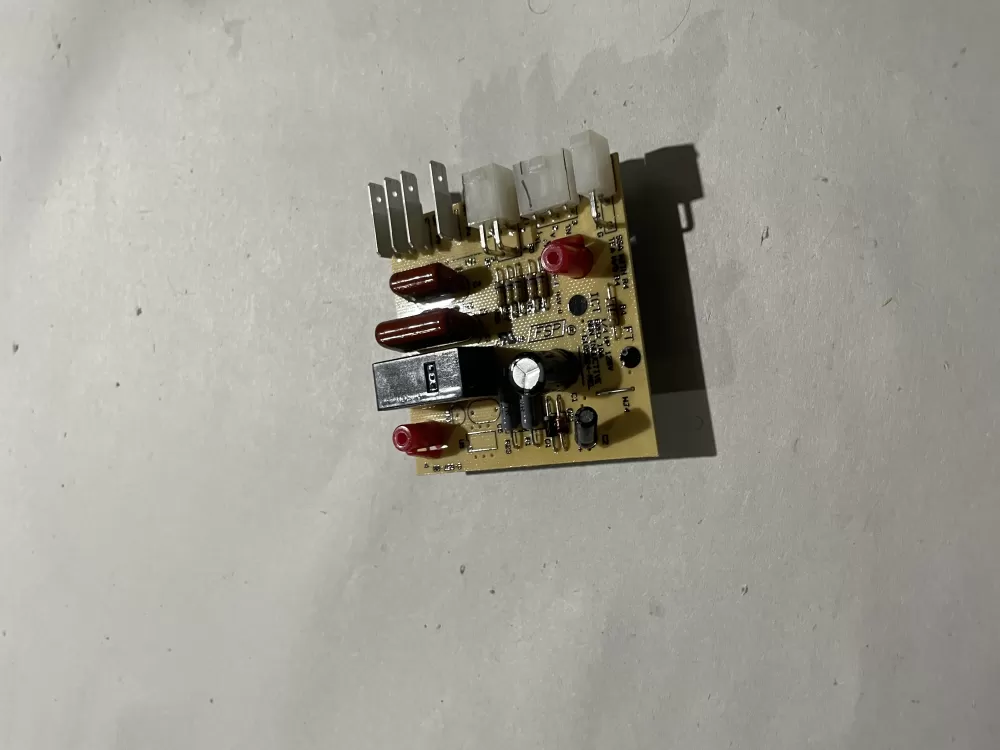 Kenmore  Whirlpool  KitchenAid  Amana  Maytag  Roper  Estate WPW10366605  AP6020483  W10366604  W10135900  W10366605  2210005  2213456  2213457  2213475  2213476  2213489  2213490  2252148  2252150  2303822  2303837  2304069  2304069A  PS11753802  W10135053  W10135899  W10135900R  W10351622  W10351625  W10351626  W10353224  W10366608 Refrigerator Defrost Control Board