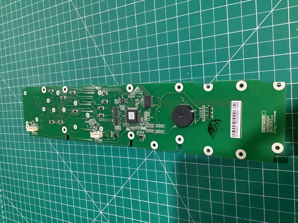 LG EBR79069501 Refrigerator Control Board AZ146837 | NR2458