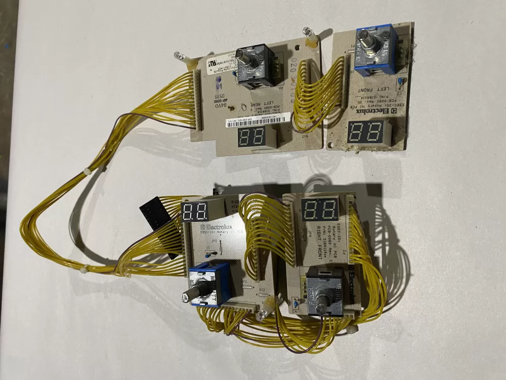 Frigidaire 318411401 Range Control Board