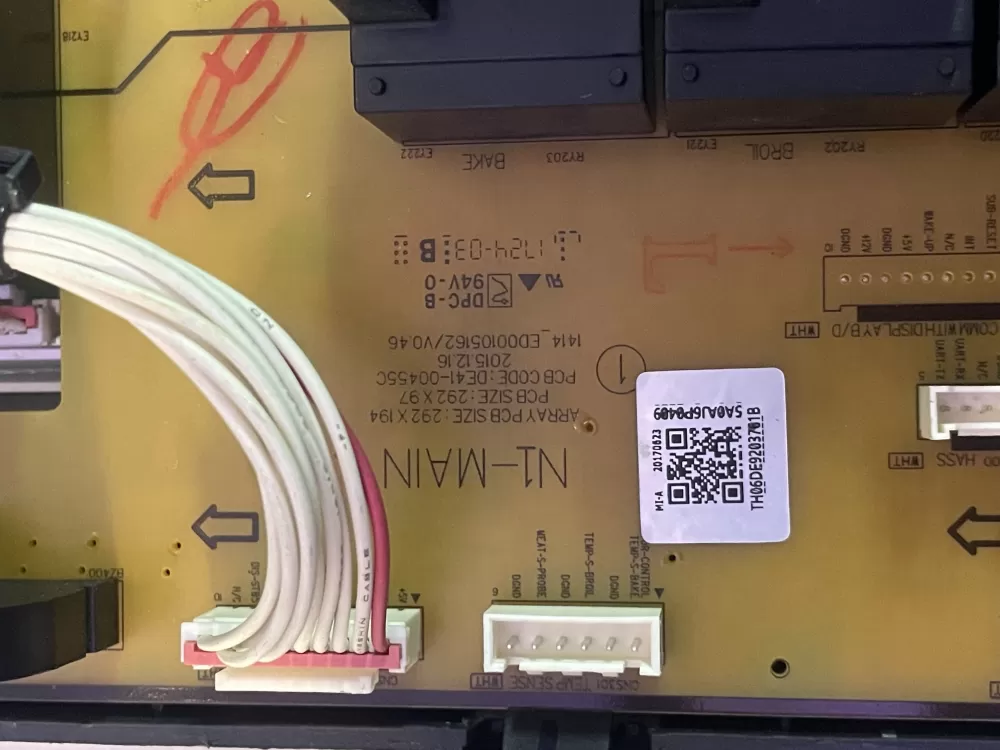 Samsung DE92-03761B Oven Control Board AZ196253 | KMV560
