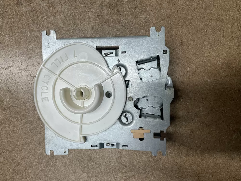 GE  Hotpoint  Kenmore 165D4779P001 Dishwasher Timer
