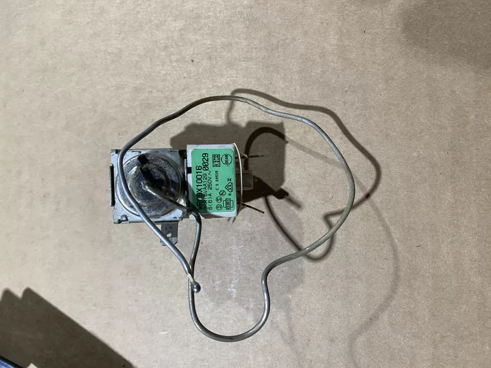 GE Kenmore WR09X10016 Refrigerator Thermostat AZ117506 | BK2172
