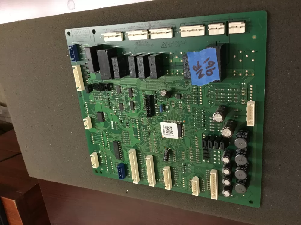 Samsung DA94 04399A Refrigerator Control Board AZ81114 | NR961