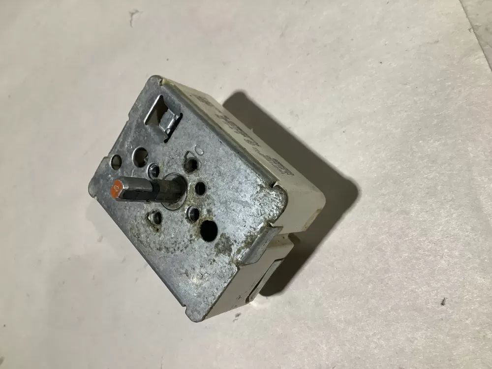 GE Range 164D1816P12 Infinite Burner Switch Control AZ108447 | Sl131