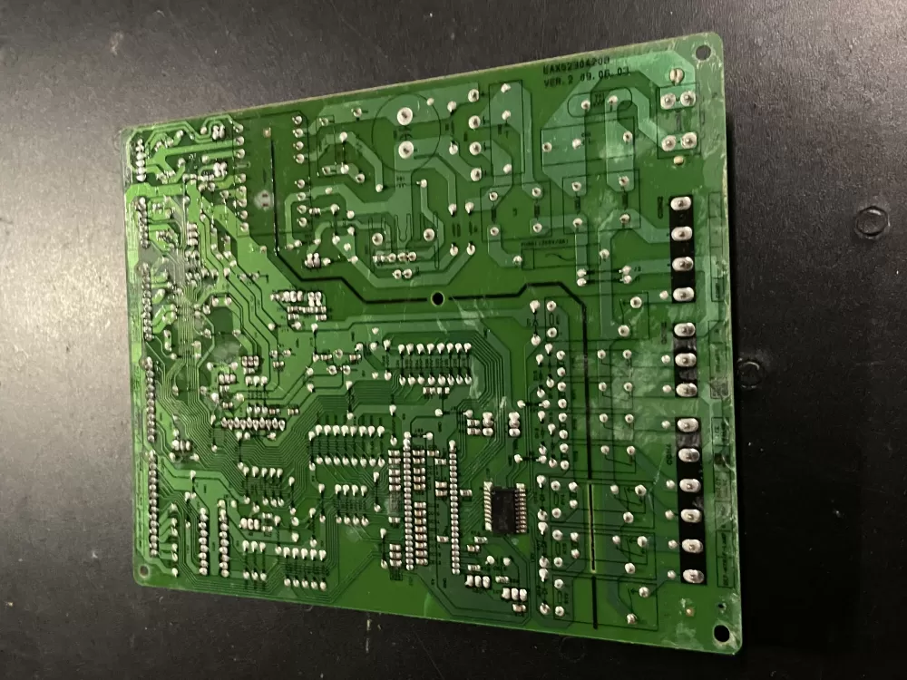 LG Kenmore EBR52304408 Refrigerator Control Board AZ26623 | WM170
