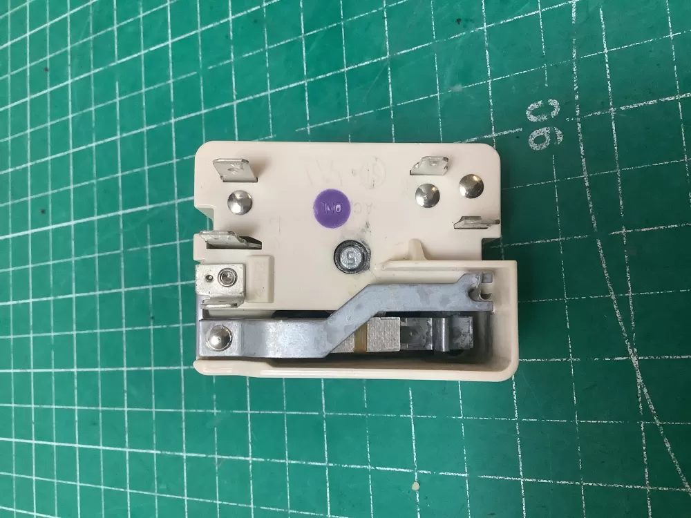 Whirlpool WP9750641 Range Switch AZ223224 | SLA125
