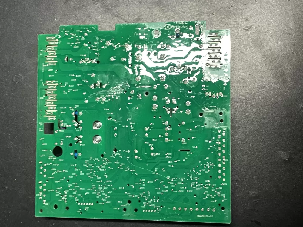Frigidaire Laundry Center AM-A187009 Main Control Board AZ13978 | 722