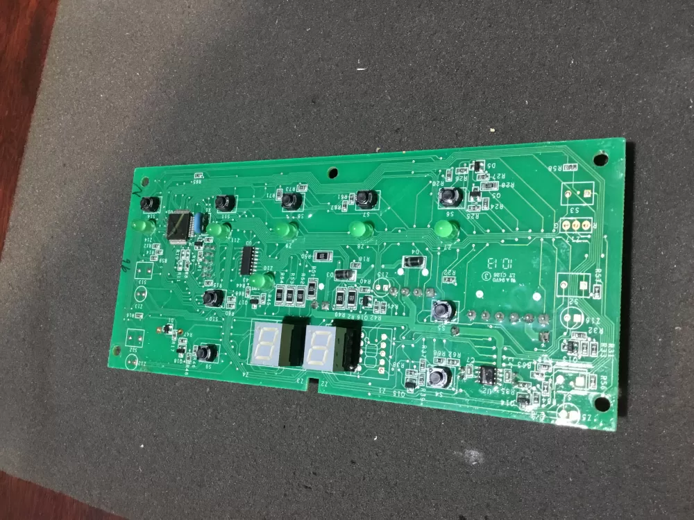 GE Hotpoint 200D7355G006 Refrigerator Control Board Dispenser  AZ88637 | NR1138