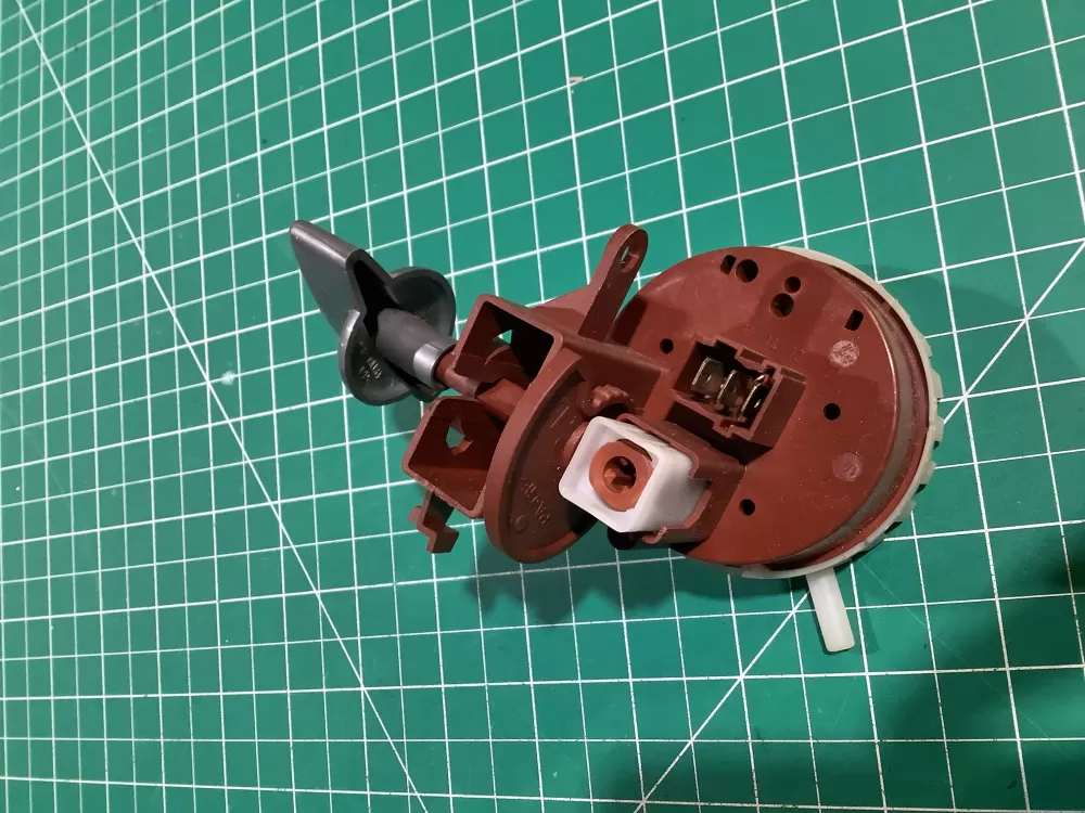 Amana WPY2201474 2201474 Washer Pressure Switch AZ143249 | SL168