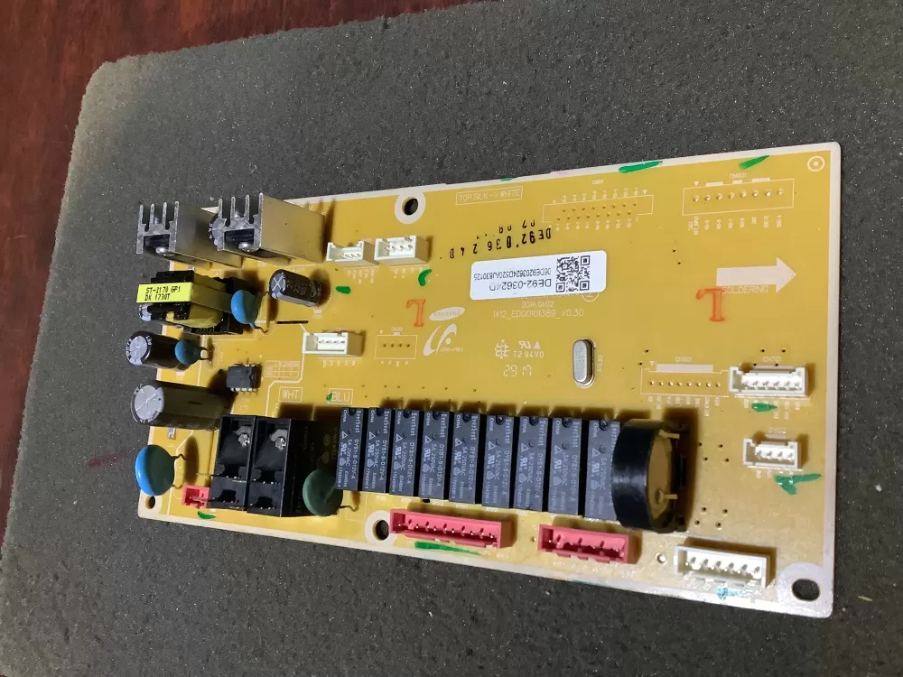 Samsung DE92-03624D Microwave Control Board AZ126416 | NR2286
