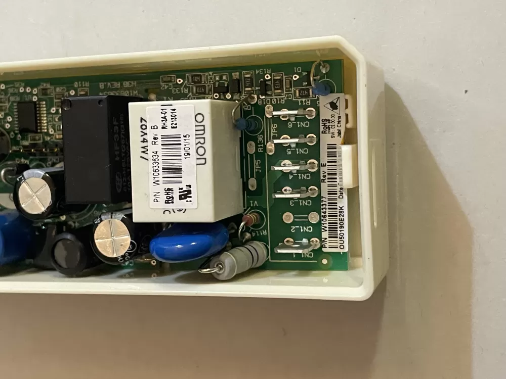 Whirlpool W10643377 Refrigerator Control Board AZ155316 | KM1039