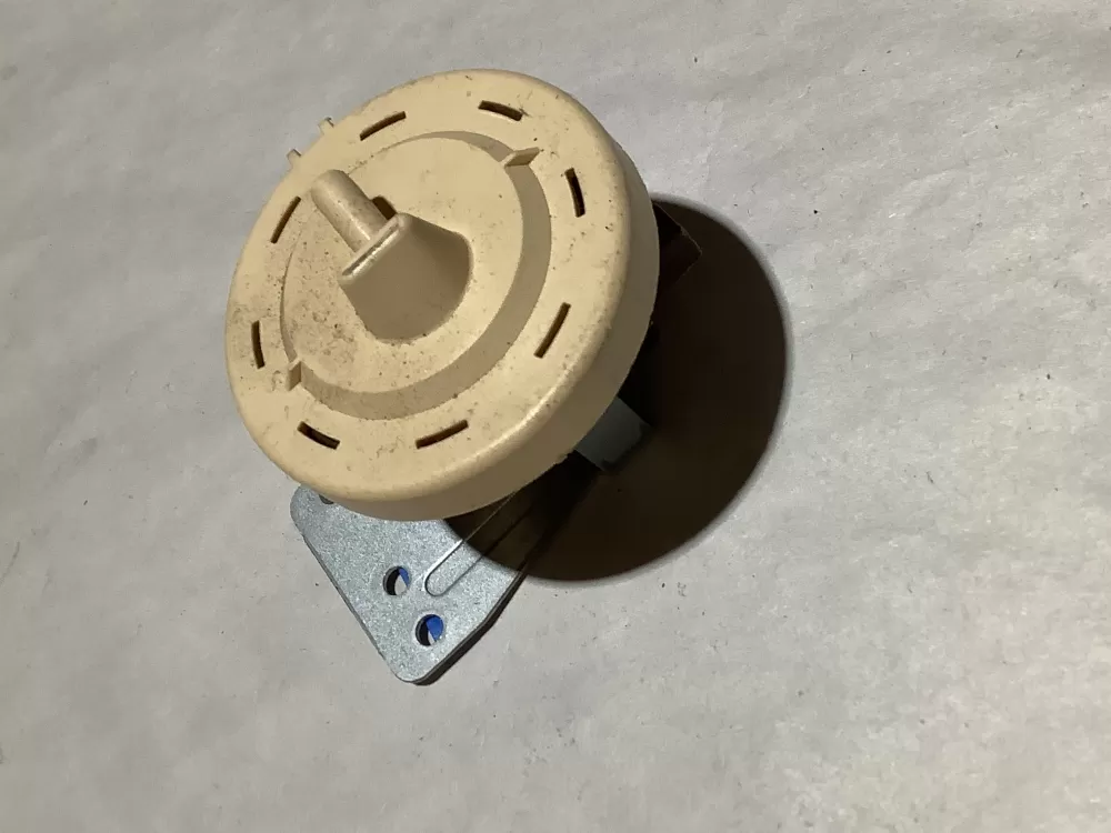 LG 6601ER1006E Washer Pressure Switch AZ112166 | Sl20