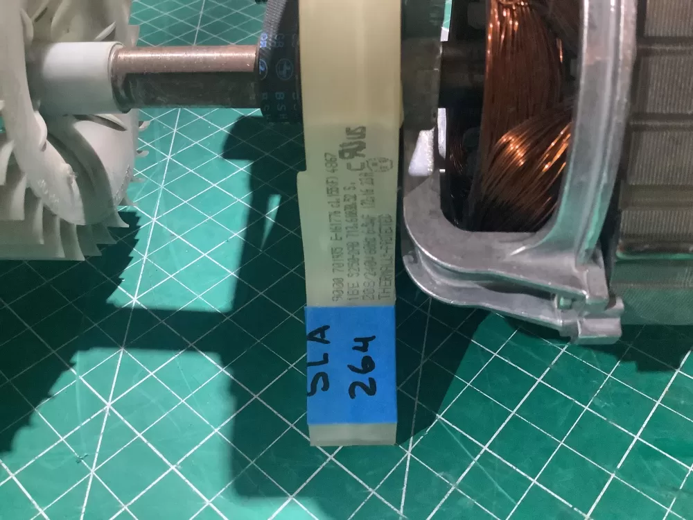 Bosch 9000701935 Washer Drive Motor AZ136726 | SL264