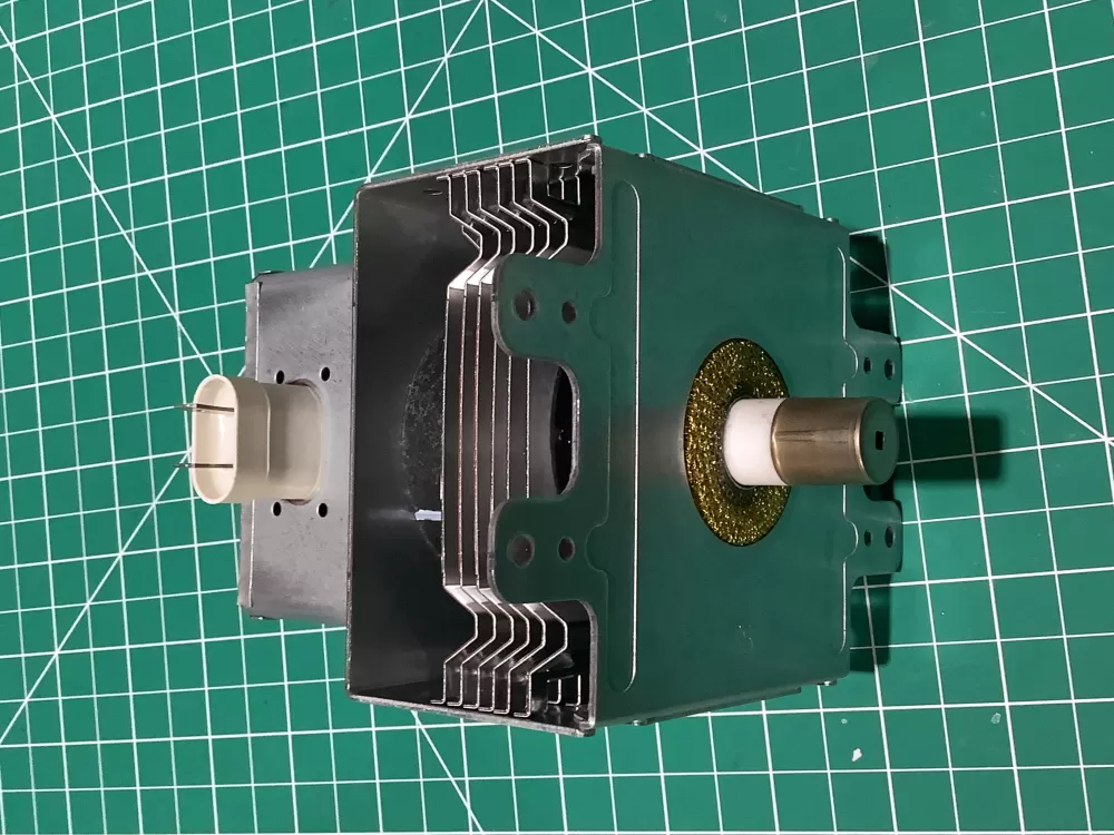  00641858 Microwave Thermador Magnetron AZ129292 | Sl217