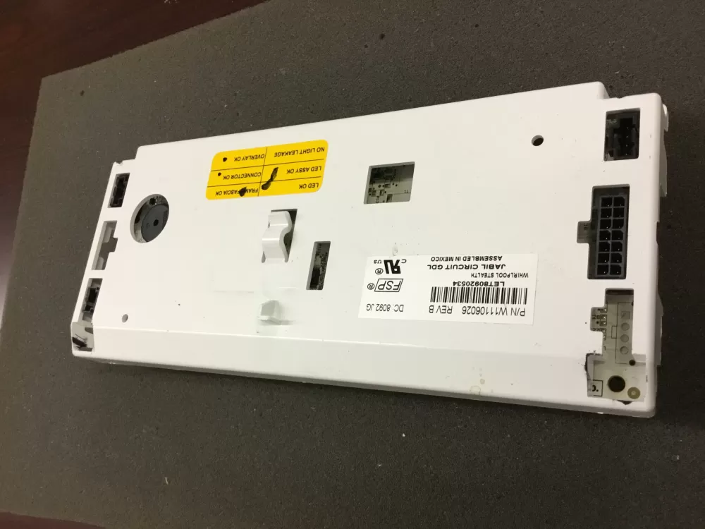 Whirlpool Amana W11106026 Refrigerator Control Board Interface  AZ79655 | NR2091