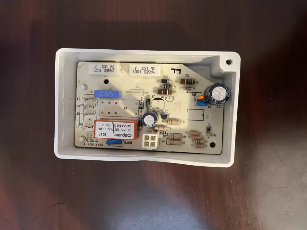 GE WR55X21623 WR55X10900 Refrigerator Control Board Defrost AZ49781 | KM1818