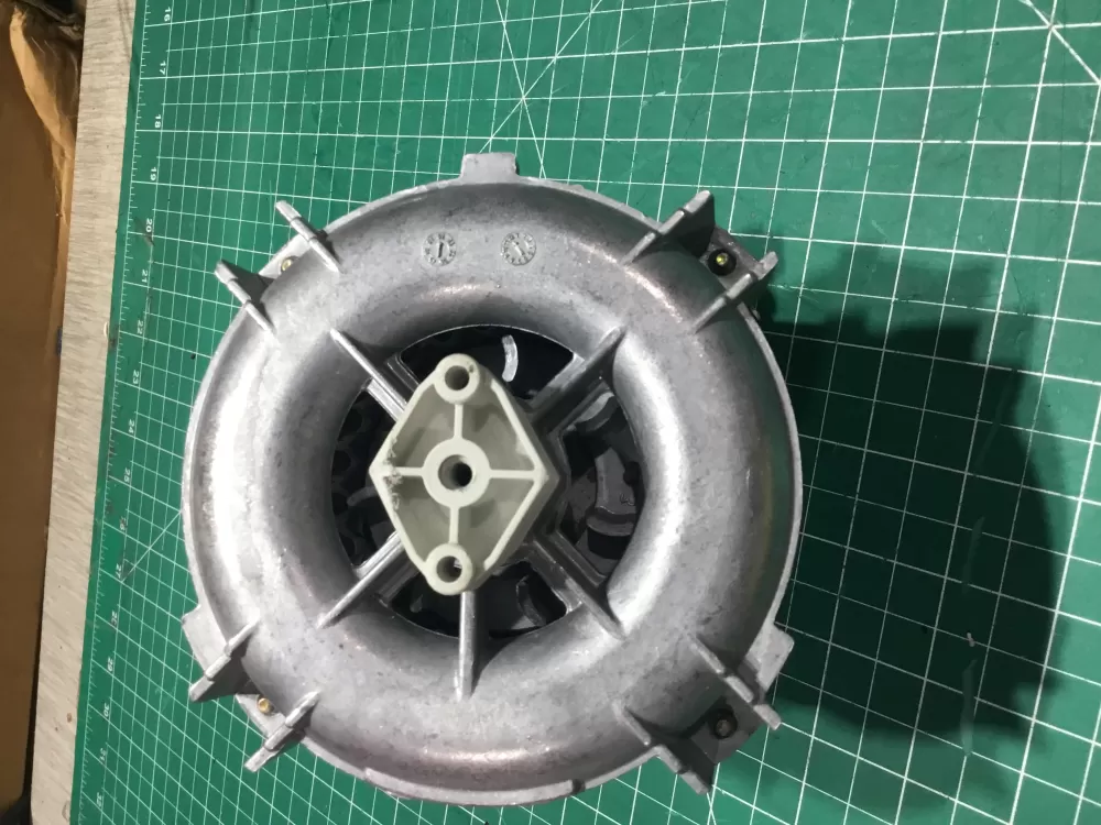 Miele 5065033 Dishwasher Pump Motor AZ151972 | SL227