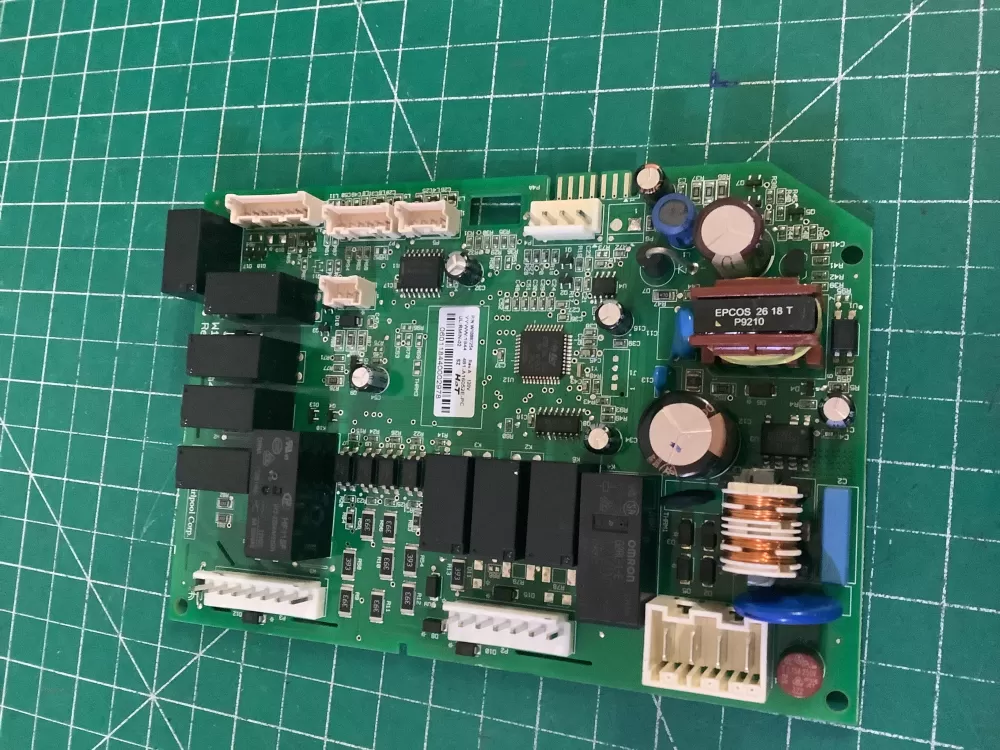 Whirlpool KitchenAid W10755479 Refrigerator Control Board AZ208137 | NR67