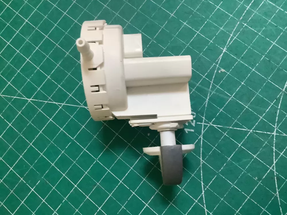 Water Level Switch W10231407 AZ220620 | SLA95