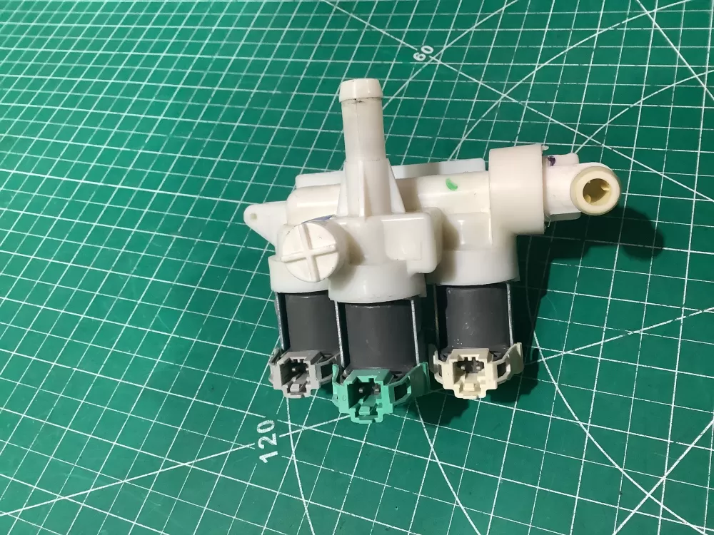 Maytag  Whirlpool 33090035 Washer Water Valve