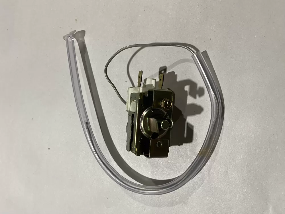 GE WR09X10033 Refrigerator Thermostat AZ137972 | BK2374
