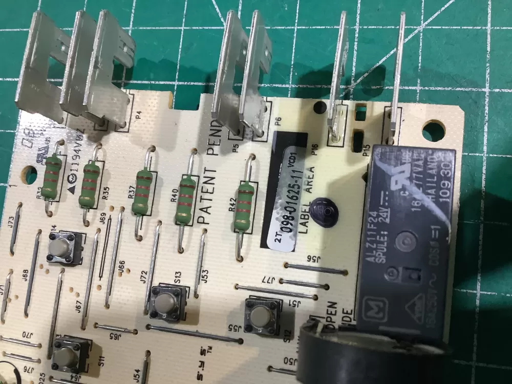 Whirlpool Range Oven Control Board 098-01625-11AZ153492 | NR153