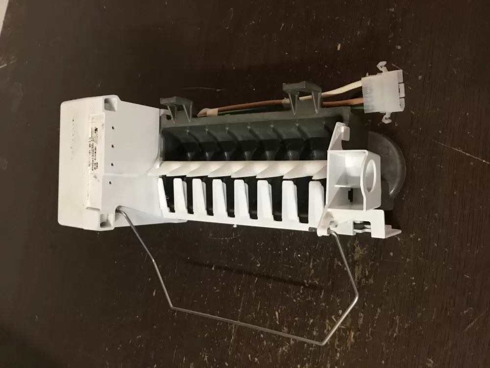 Kenmore 626633 Refrigerator Crosley Inglis Ice Maker AZ96195 | Sl86