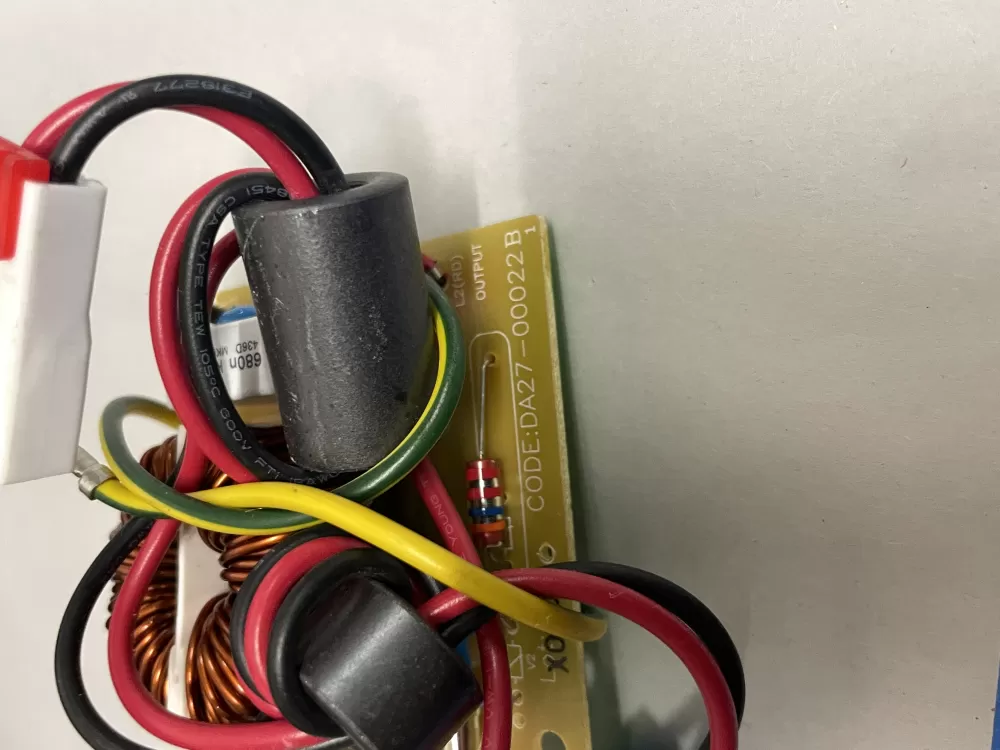 Samsung 00043D 00022B Refrigerator Control Board Noise Filter AZ219293 | Wm1709