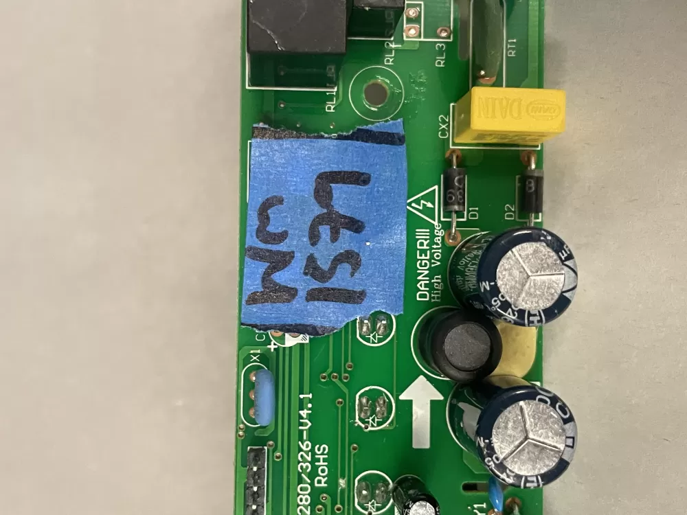 Magic Chef 502301010084 Refrigerator Control Board AZ218453 | Wm1579