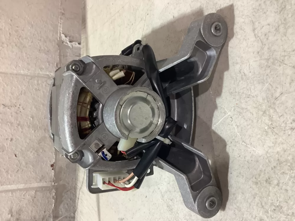 Frigidaire 134638900 Washer Drive Motor AZ198878 | SL224