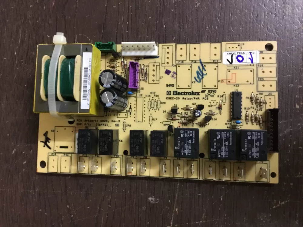 Frigidaire AI3162112 Oven Relay Control Board