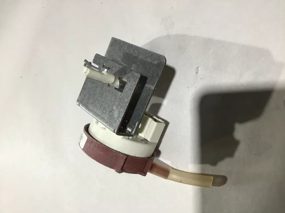 GE  Hotpoint WH12X10301 Washer Pressure Switch