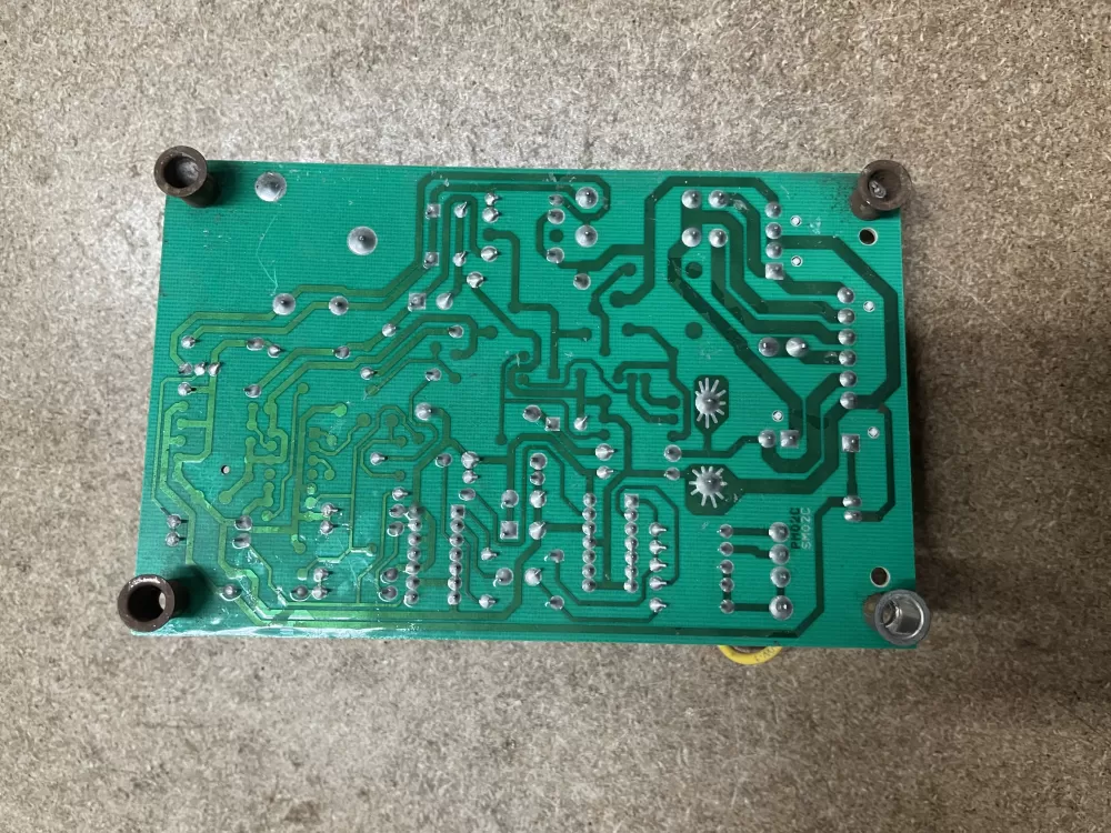 Carrier Bryant Hk32ea001 Cepl130524 01 Furnace Control Board AZ15586 | KM960