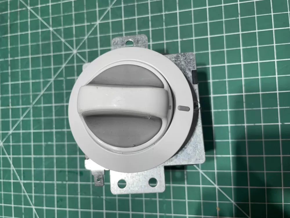 Whirlpool Kenmore 8299777A Dryer Timer AZ153245 | KM1338