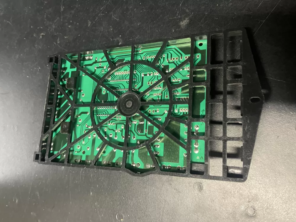 Jenn-Air 100 01046 01 14 38 906 Oven Jenn Air Control Board Relay AZ10693 | 1352