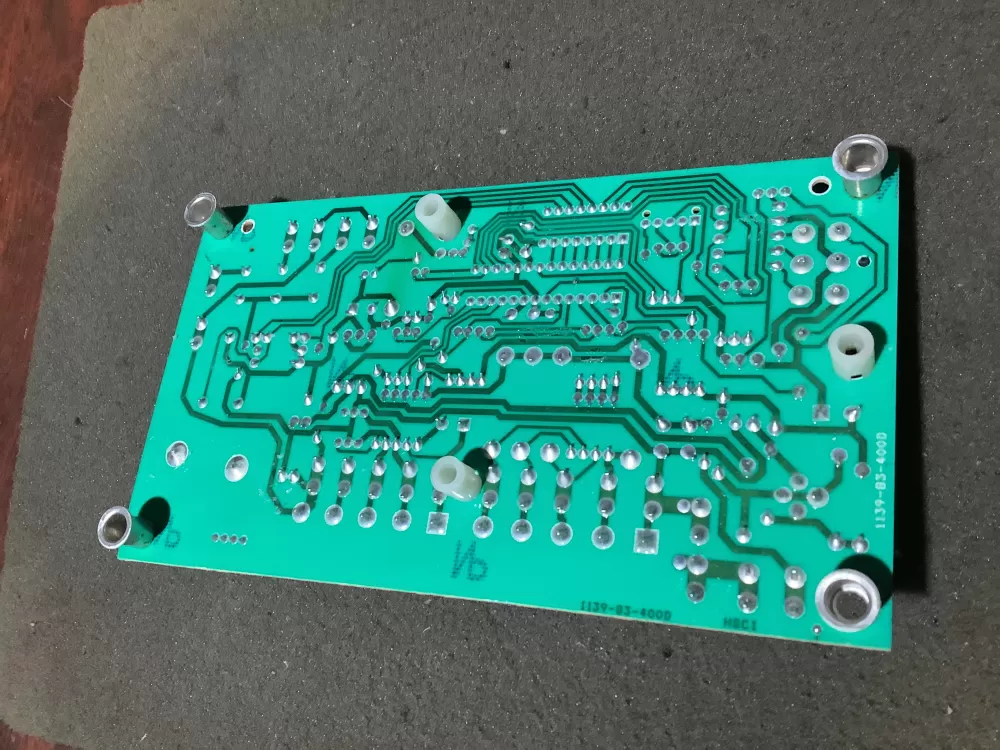 York Coleman Luxaire 1139 400 Furnace Control Board AZ112502 | NR2120